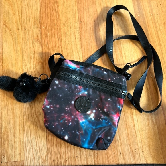 LAST CHANCE - Kipling x Peter Pilotto Galaxy Print Mini Crossbody Maginus bag - Picture 1 of 7